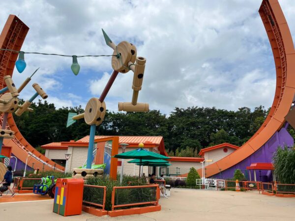 Hong Kong Disneyland Rope Drop rc