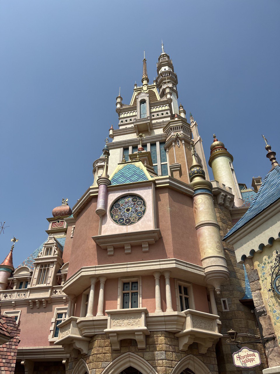 Hong Kong Disneyland Castle of Magical Dreams