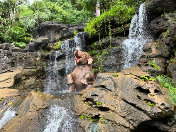 2-Day Hong Kong Disneyland itinerary jungle river cruise