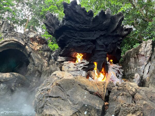 Hong Kong Disneyland Rides and Attractions fire