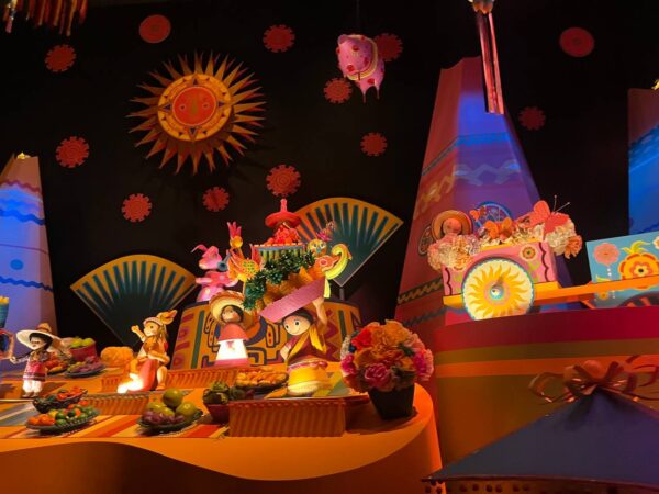 Hong Kong Disneyland for Adults iasw