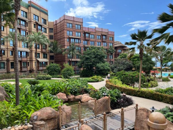 First Timers guide to Hong Kong Disneyland explorers lodge