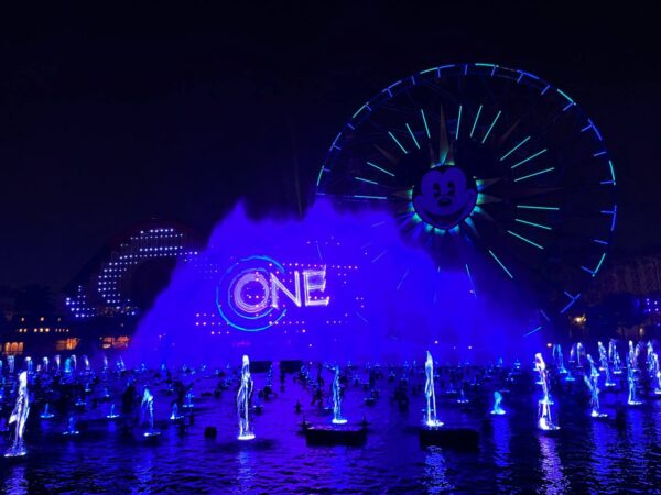 Disney California Adventure itinerary world of color