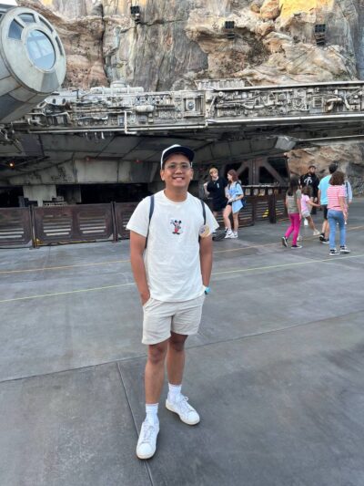 Disneyland Planning Guide Me