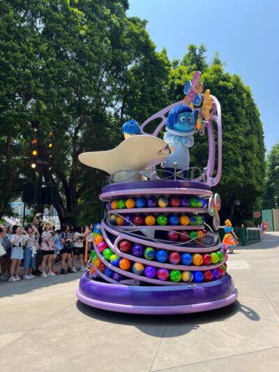 Friendtastic inside out