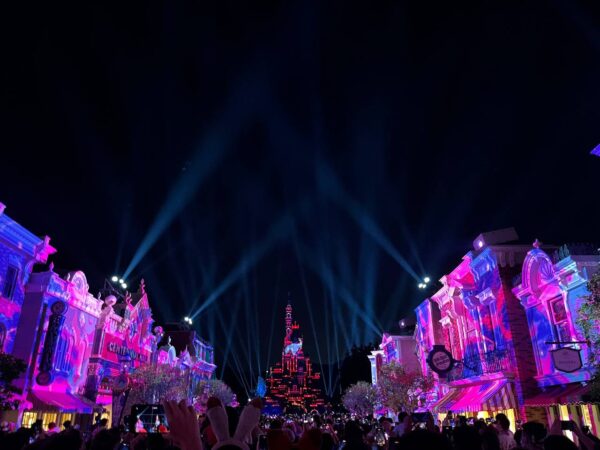 Momentous: Party in the Night Sky no fireworks