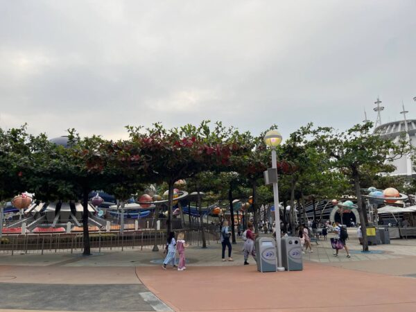 Hong Kong Disneyland Counter-Service Restaurants tomorrowland