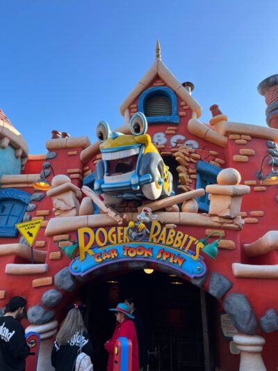 Disneyland Solo Travel roger rabbit