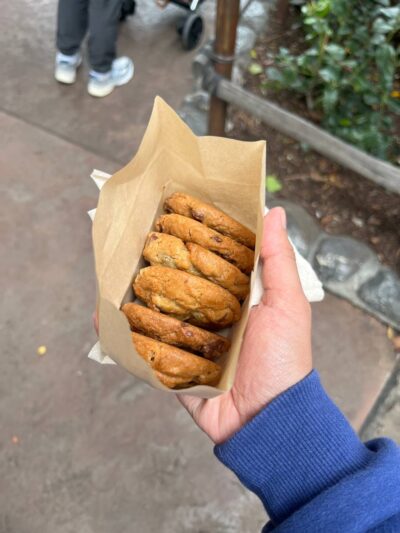Disneyland Snacks chocolate cookies