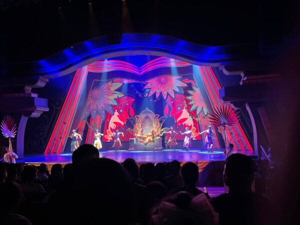 Hong Kong Disneyland Shows King Louie