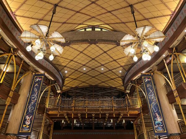 Disney Explorers Lodge chandeliers