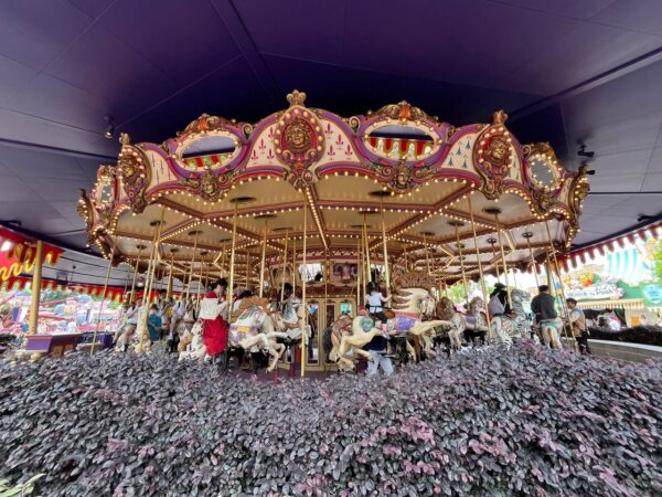 Hong Kong Disneyland Worth It carousel