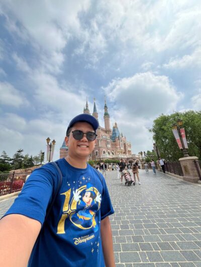 1-Day Shanghai Disneyland Itinerary me