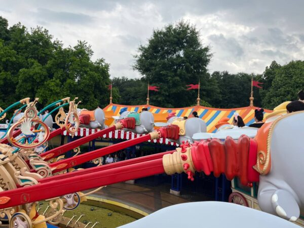 1-Day Shanghai Disneyland Itinerary dumbo