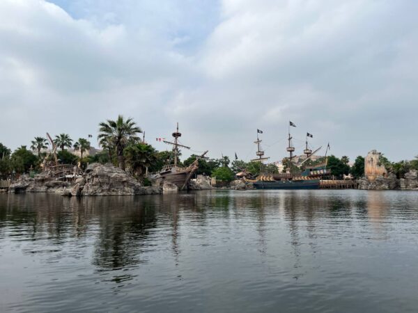 Shanghai Disneyland rides views from canoe