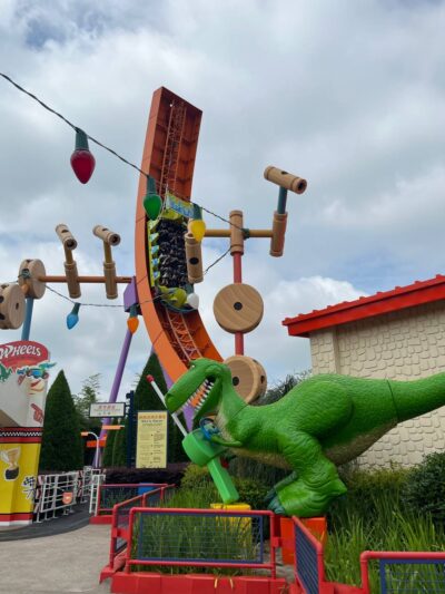 Shanghai Disneyland rides rc racer