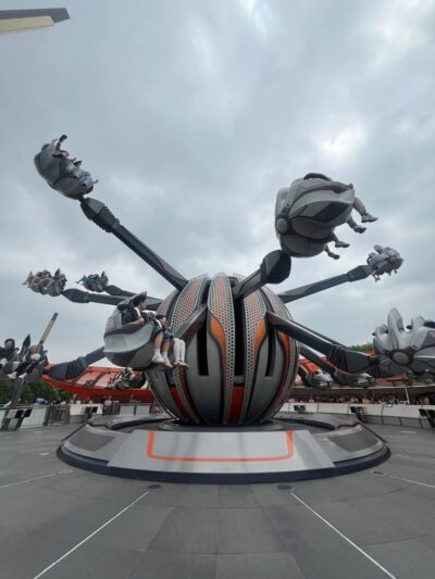 Shanghai Disneyland rides Jet Packs flight