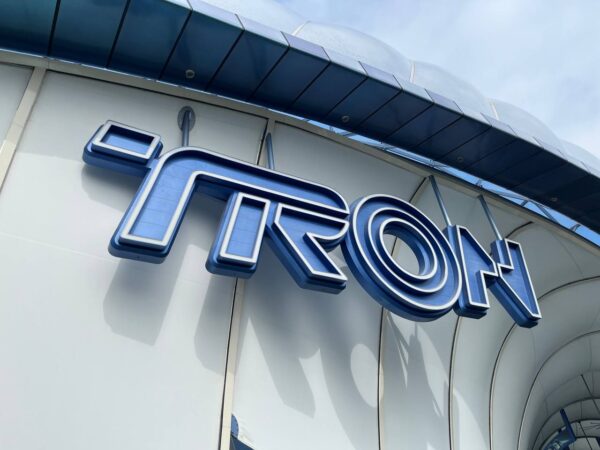 Shanghai Disneyland rides tron sign
