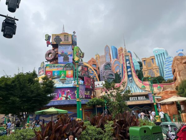 1-Day Shanghai Disneyland Itinerary zootopia skyline
