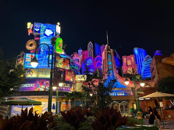 Zootopia land skyline