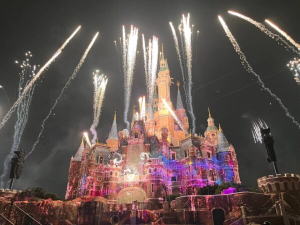 Shanghai Disneyland Worth It fireworks