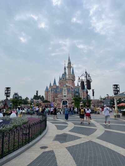 1-Day Shanghai Disneyland Itinerary castle