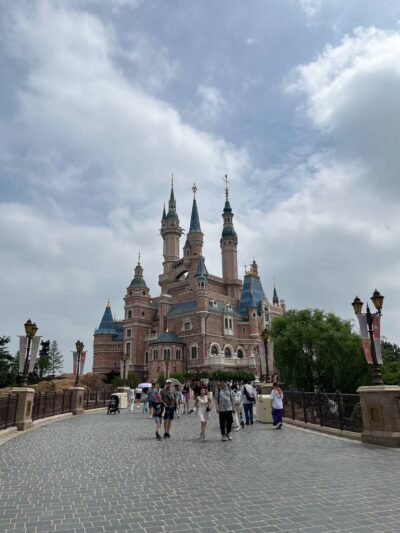 Shanghai Disneyland Worth It castle